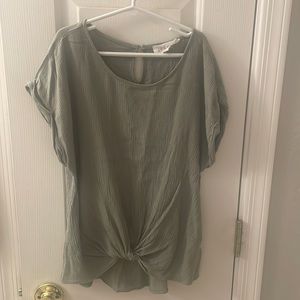 I have a new shirt never worn size small